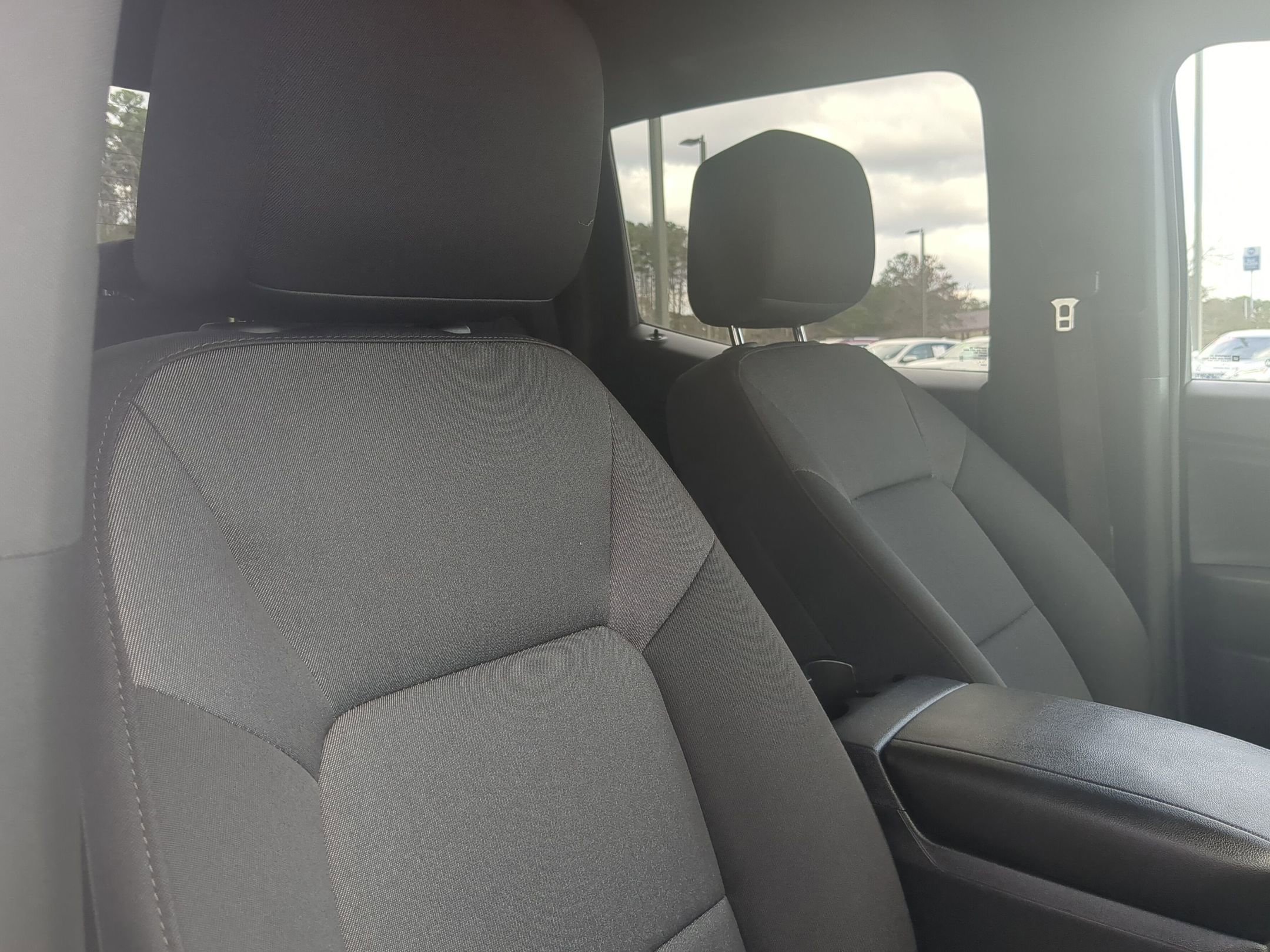 Used 2024 Chevrolet Colorado Trail Boss w/ Technology Package image 26