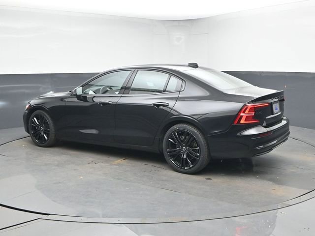 Used 2023 Volvo S60 B5 Plus w/ Climate Package image 7
