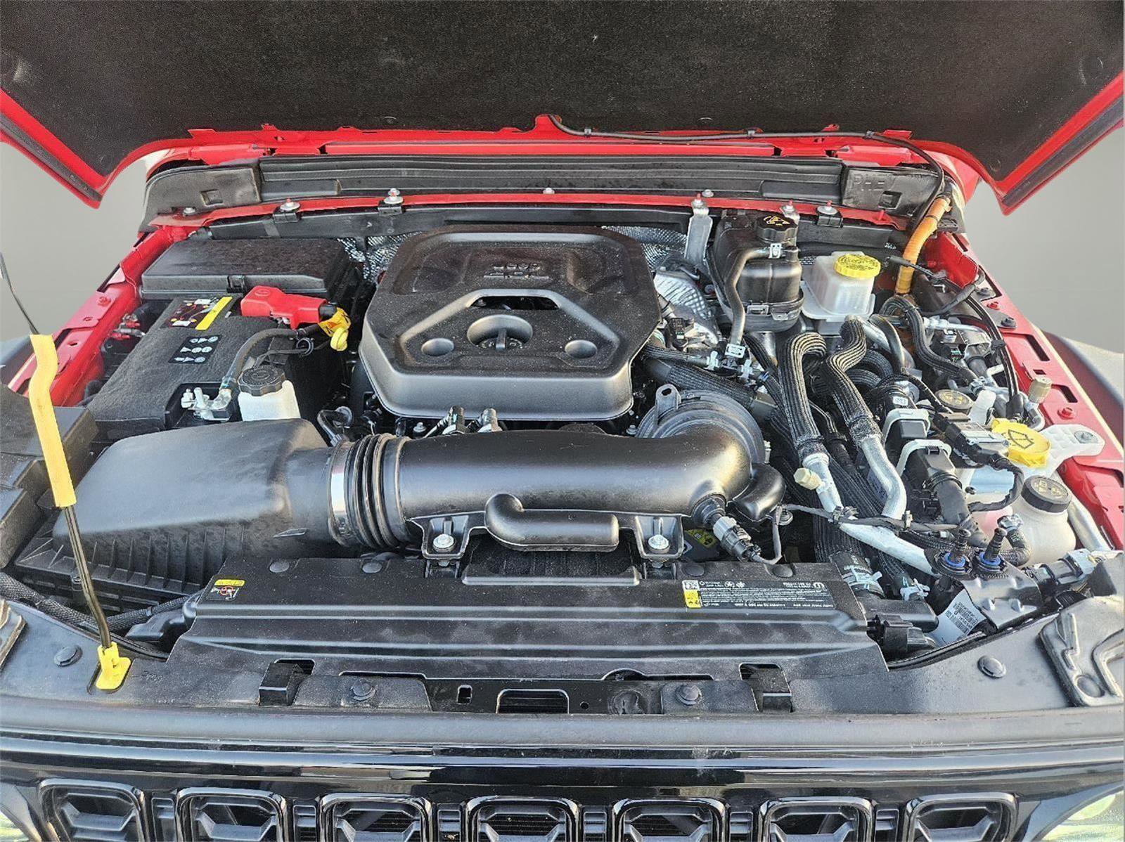 Used 2025 Jeep Wrangler Willys image 36