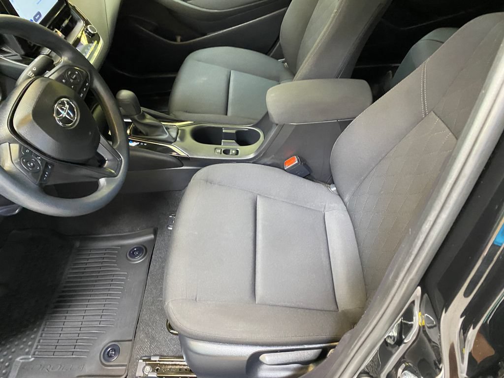 Used 2026 Toyota Corolla LE FWD image 19