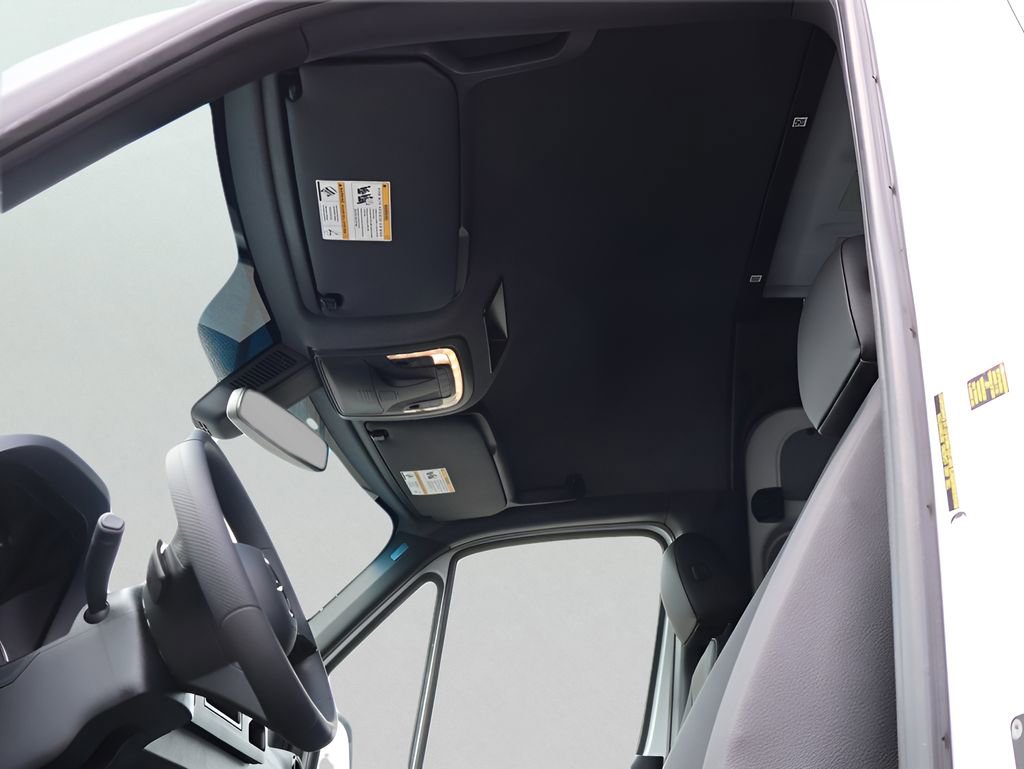 New 2026 Mercedes-Benz Sprinter 2500 image 43