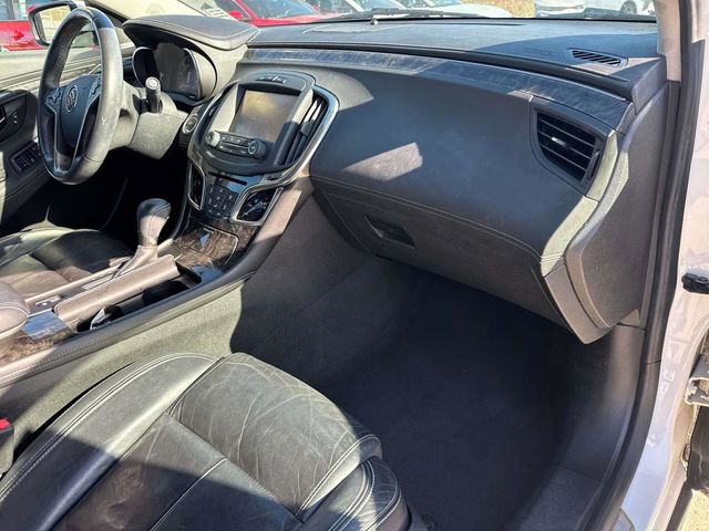 Used 2014 Buick LaCrosse Leather w/ Driver Confidence Package image 18