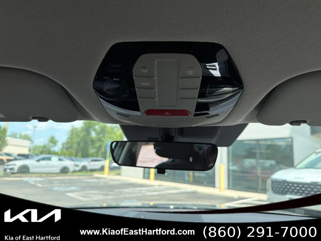 New 2026 Kia K4 FWD image 24