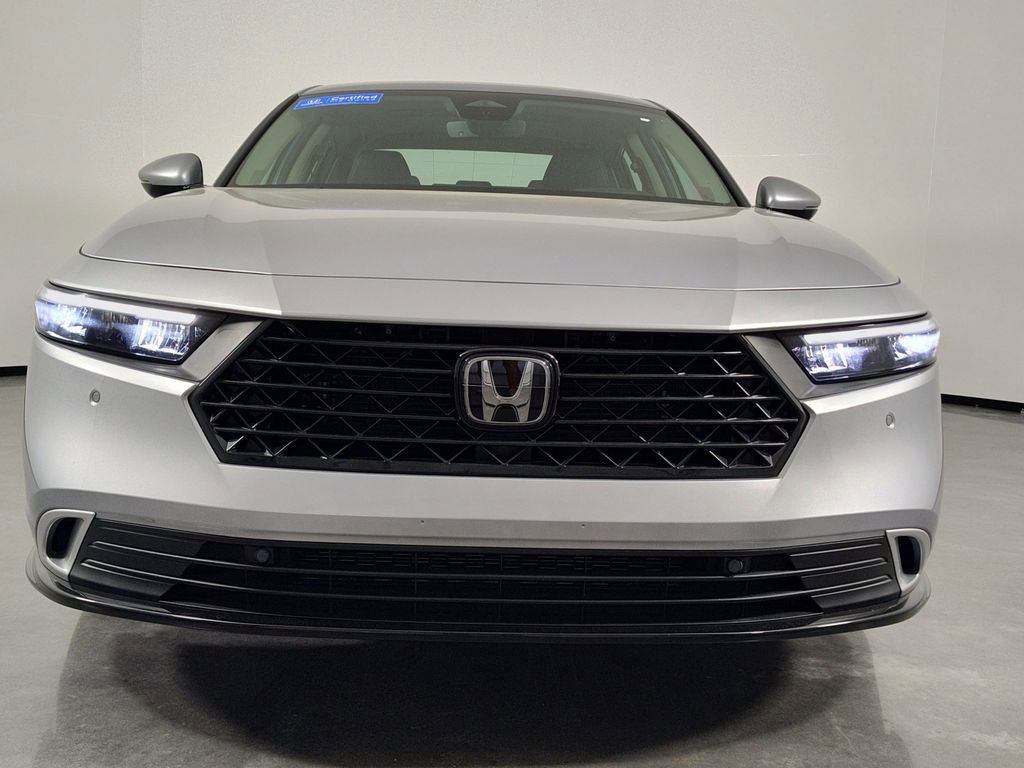 Used 2025 Honda Accord Touring image 16