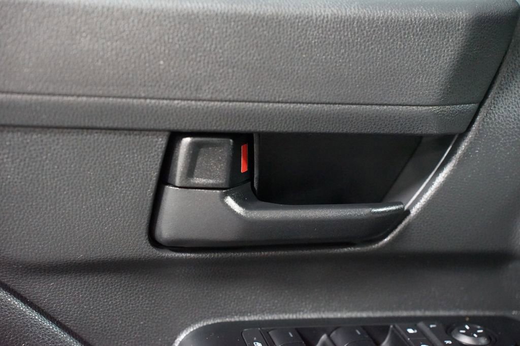 Certified 2025 Toyota Tacoma SR5 RWD image 33