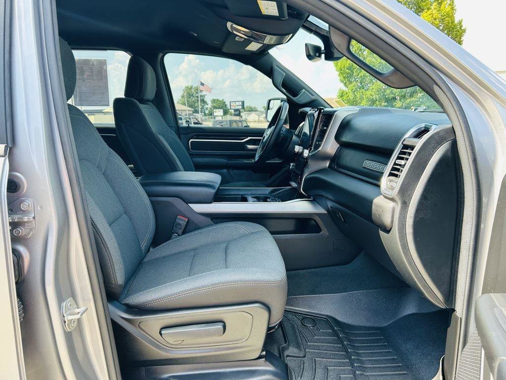 Used 2024 RAM 1500 Big Horn image 30