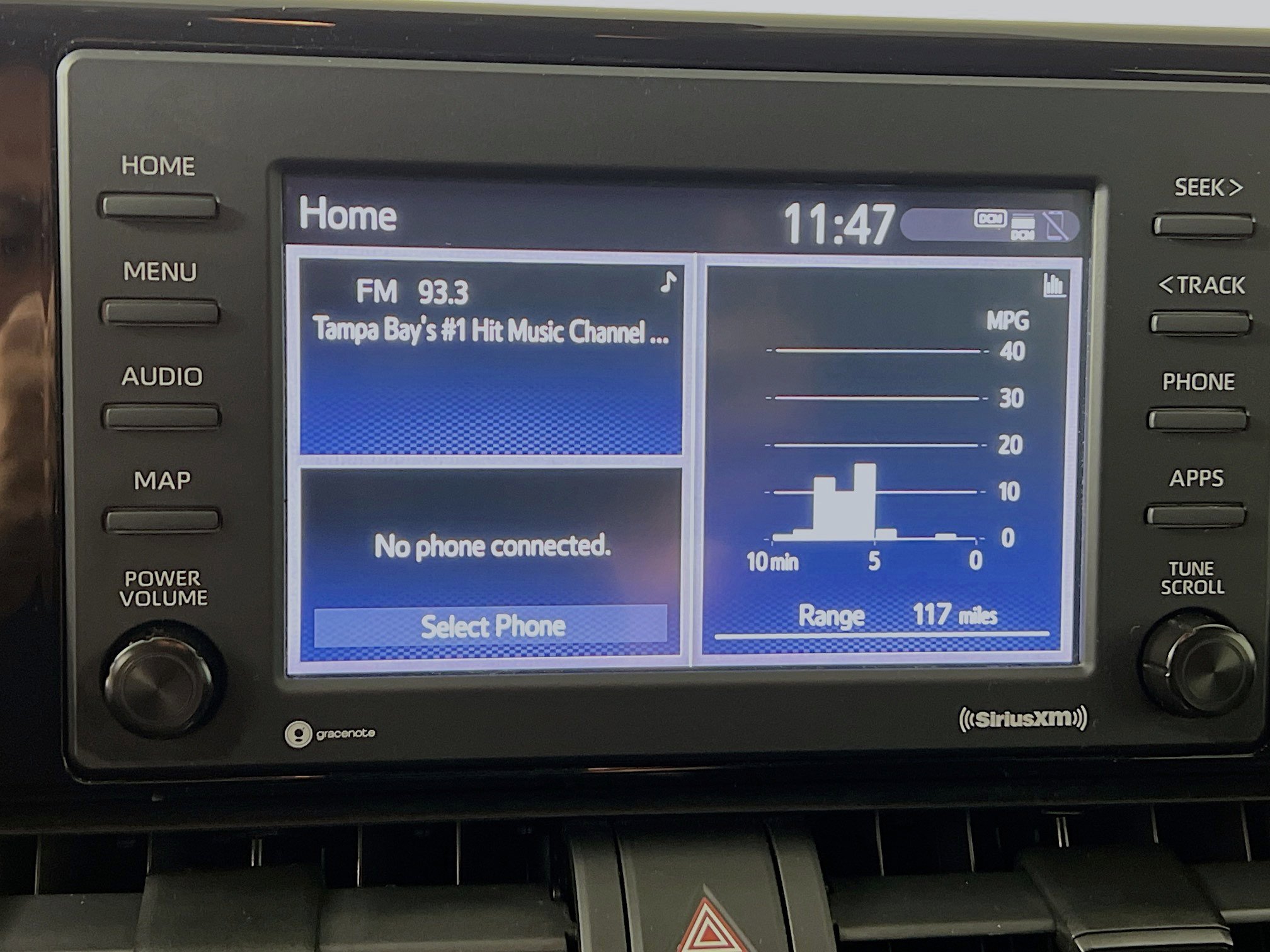 Used 2020 Toyota RAV4 XLE w/ Convenience Package image 27