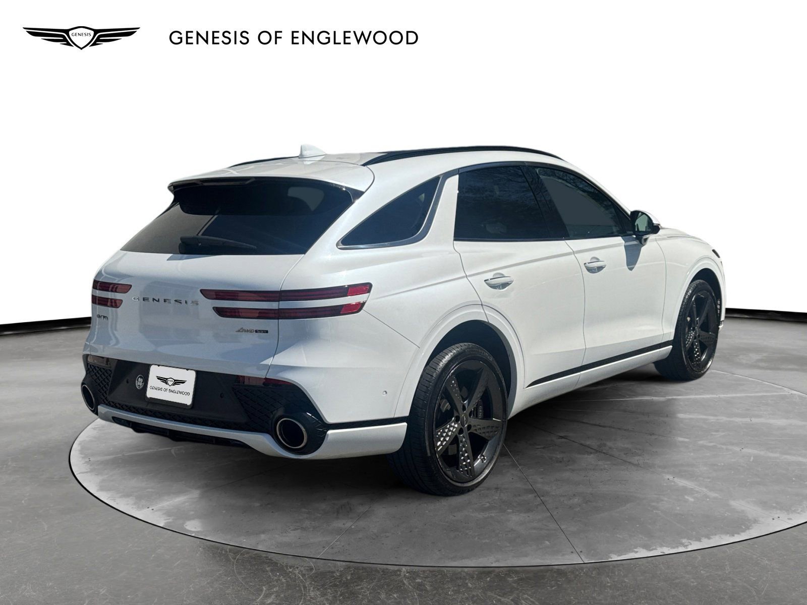 Used 2025 Genesis GV70 3.5T Sport w/ Sport Advanced Package AWD/4WD image 9