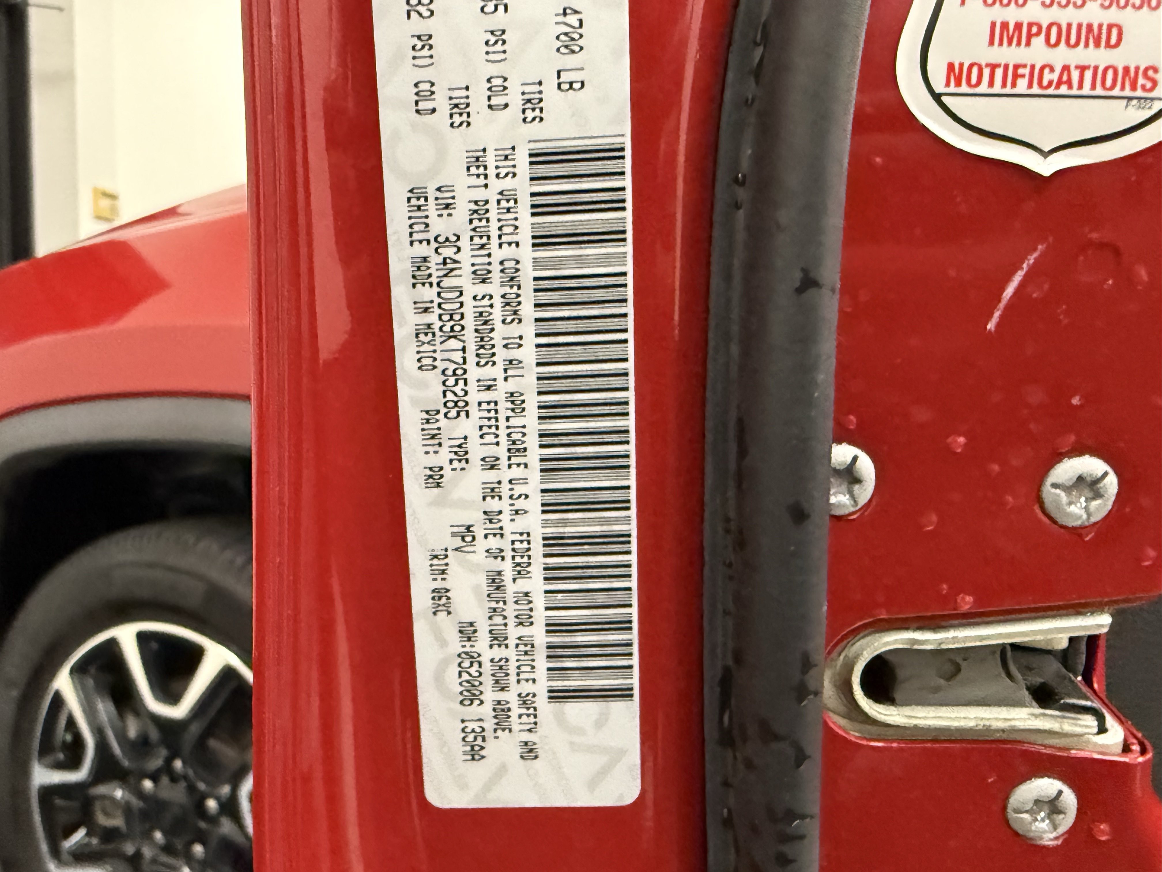Used 2019 Jeep Compass Trailhawk AWD/4WD image 27
