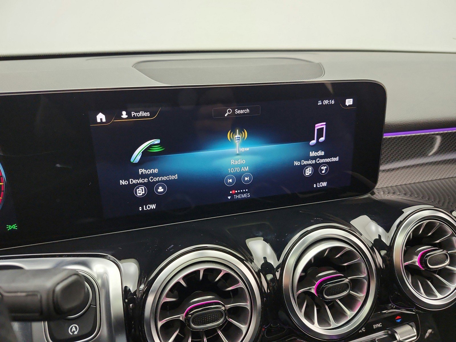 Used 2022 Mercedes-Benz GLB 250 image 9