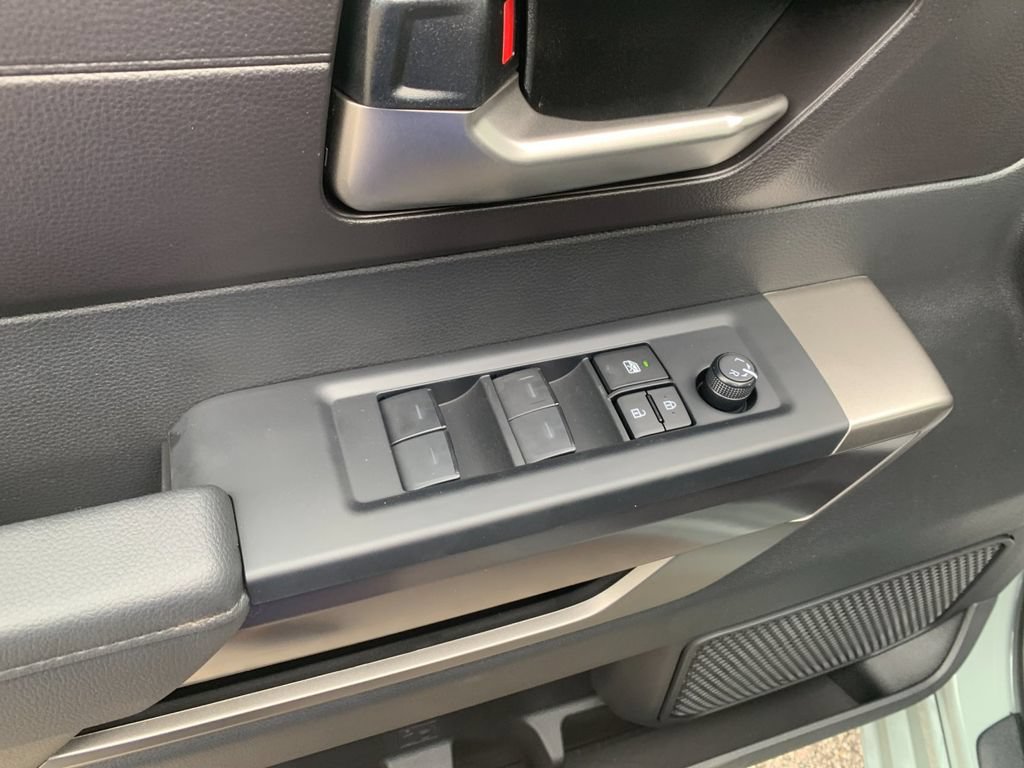New 2026 Toyota Tundra SR5 AWD/4WD image 12