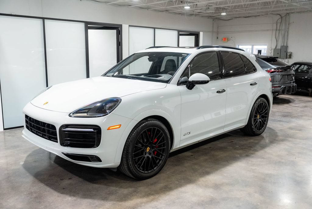 Used 2021 Porsche Cayenne GTS AWD/4WD image 6