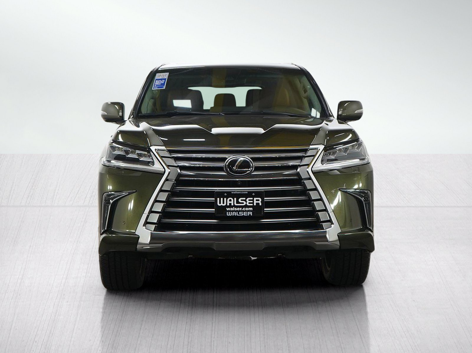 Used 2021 Lexus LX 570 4WD w/ Luxury Package image 8
