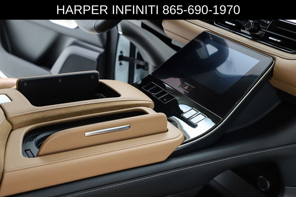 Used 2025 INFINITI QX80 Sensory AWD/4WD image 75