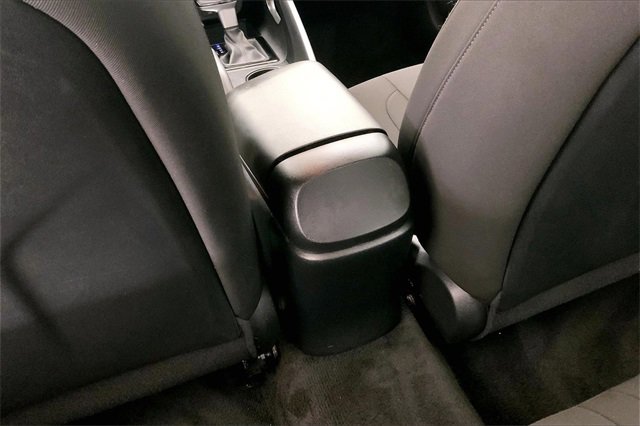 Used 2023 Hyundai Elantra SEL image 33