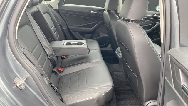 Used 2024 Volkswagen Jetta SEL FWD image 26