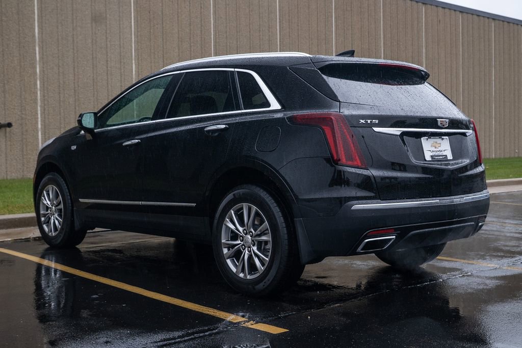 Used 2022 Cadillac XT5 Premium Luxury w/ LPO, Floor Liner Package image 5