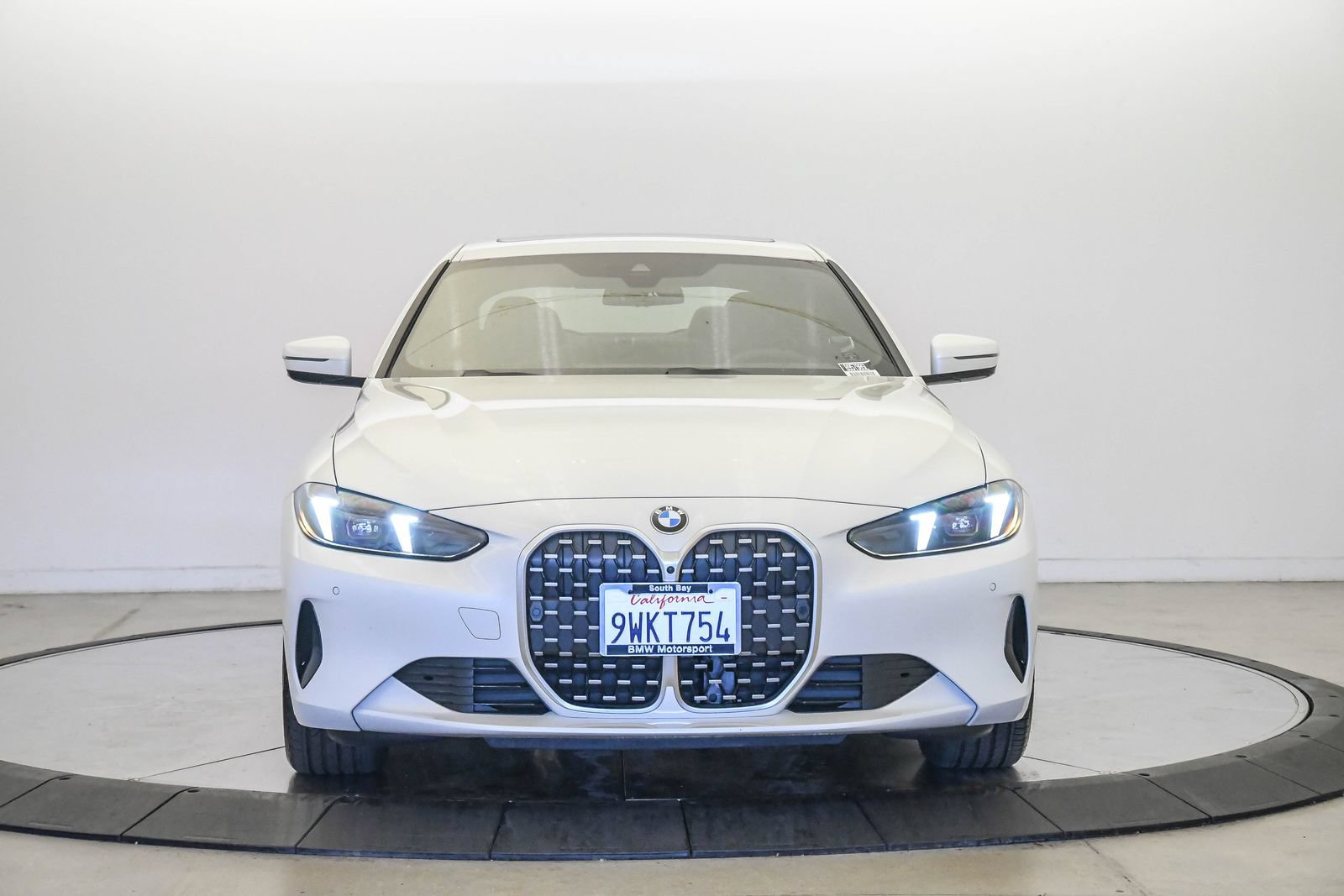 Used 2026 BMW 430i Coupe w/ Parking Assistance Package RWD image 6