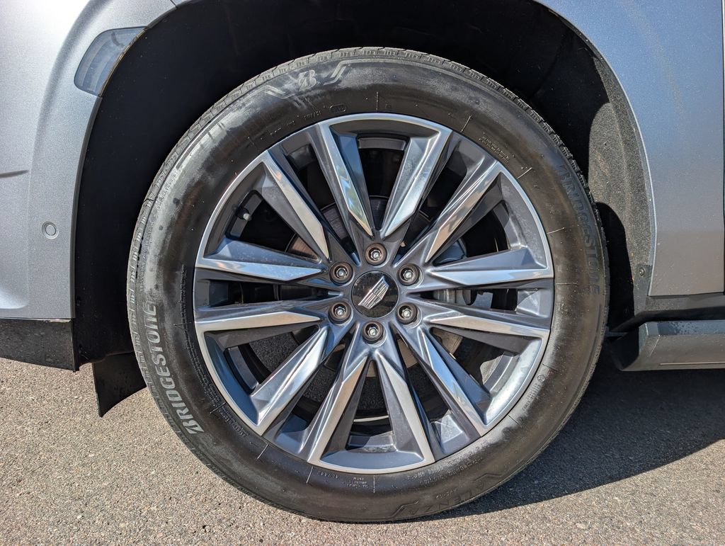 Used 2022 Cadillac Escalade ESV Sport w/ Touring Package AWD/4WD image 10