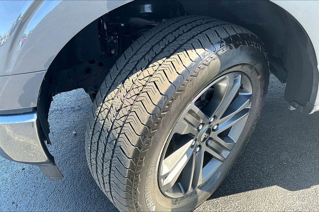 Used 2023 Ford F150 Lariat w/ Equipment Group 502A High image 37