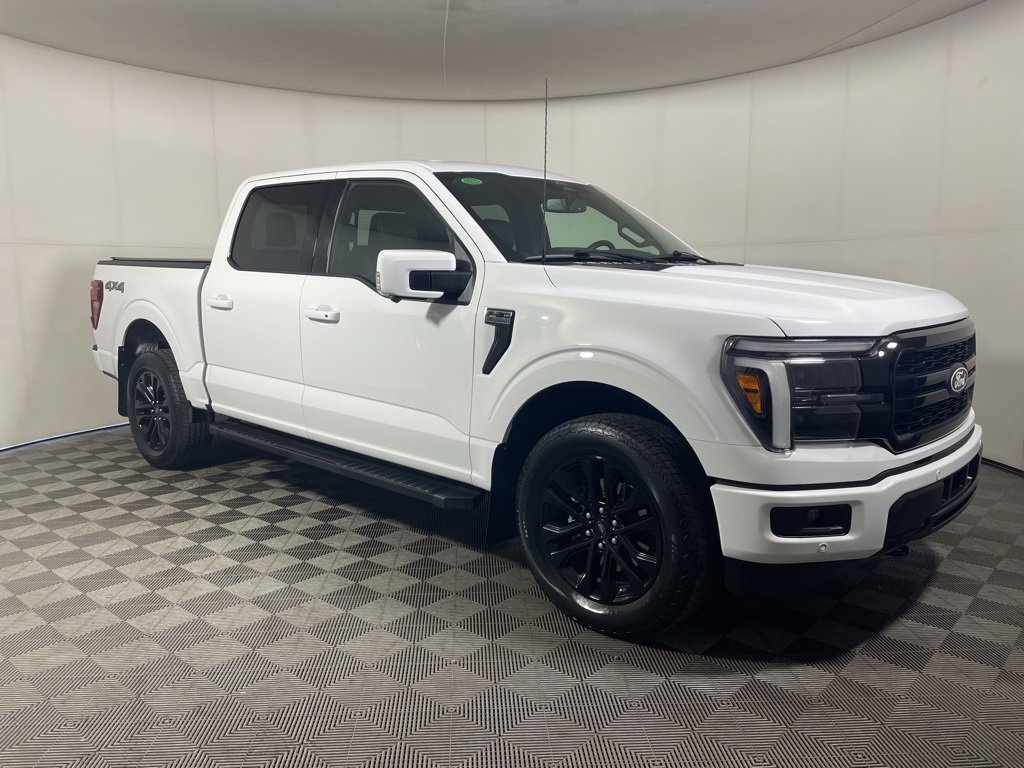 Used 2025 Ford F150 Lariat image 2