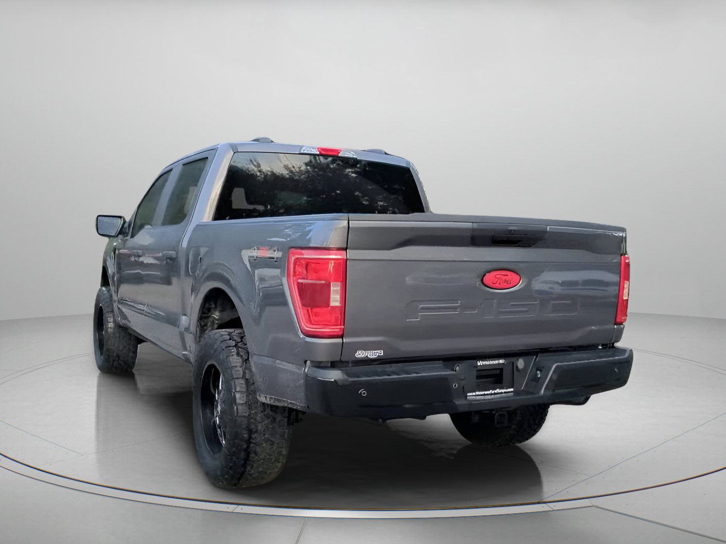 Used 2023 Ford F150 XLT w/ Bed Utility Package AWD/4WD image 22