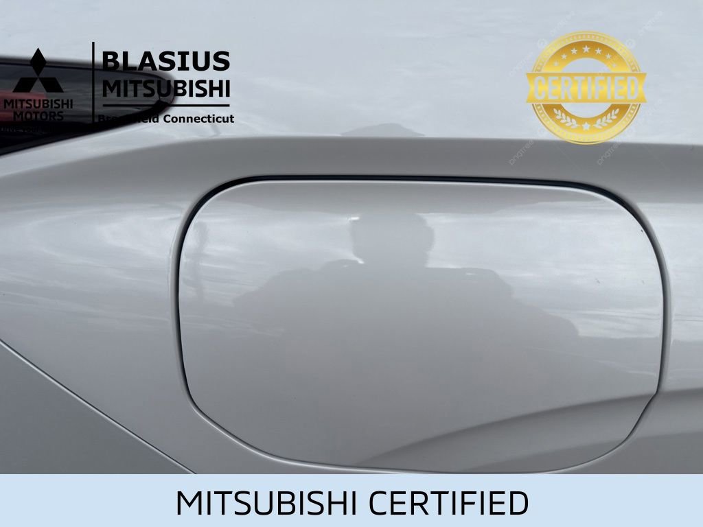 Used 2024 Mitsubishi Outlander 4WD Plug-In Hybrid image 29