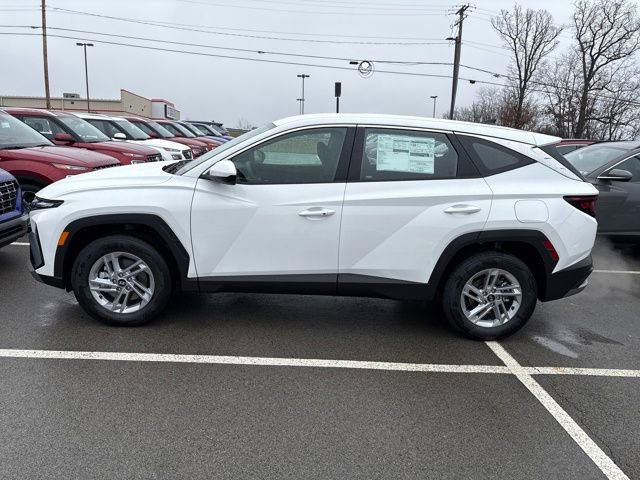 New 2026 Hyundai Tucson SE AWD/4WD image 2