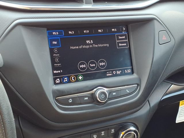 Used 2022 Chevrolet TrailBlazer LT w/ LPO, Blackout Package FWD image 23
