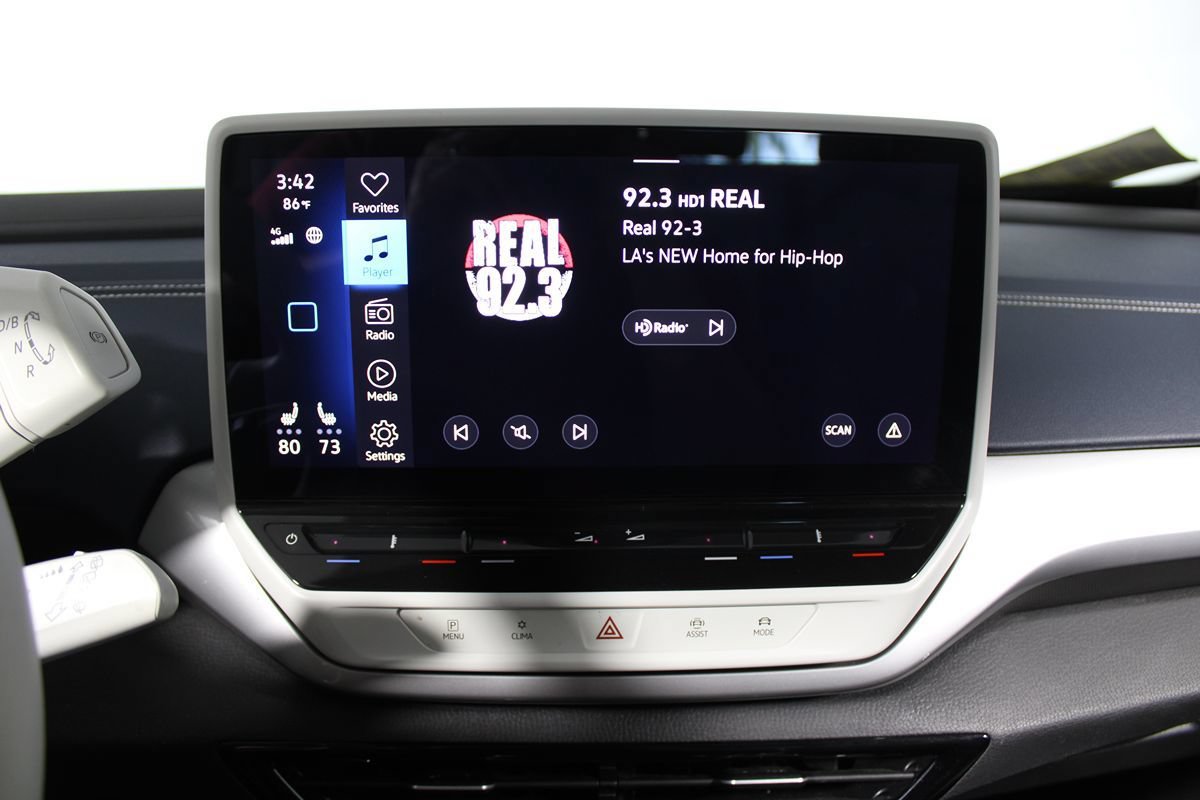 Used 2023 Volkswagen ID.4 Pro S AWD/4WD image 18