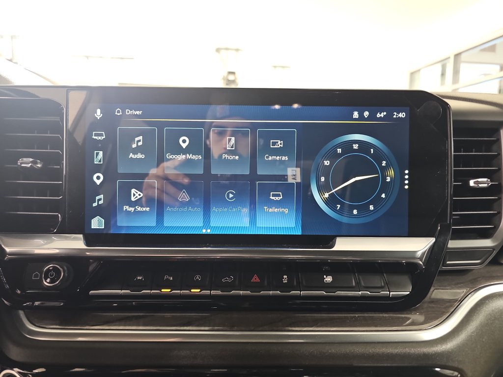 Certified 2022 Chevrolet Silverado 1500 LTZ w/ Technology Package AWD/4WD image 26