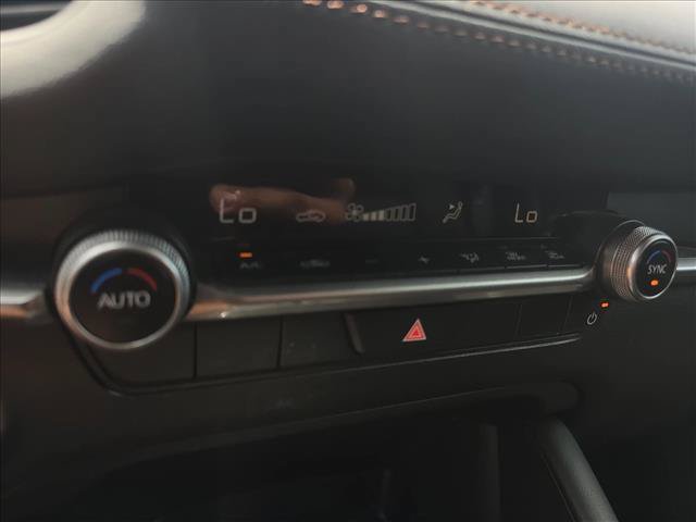 Used 2024 MAZDA MAZDA3 s FWD image 30