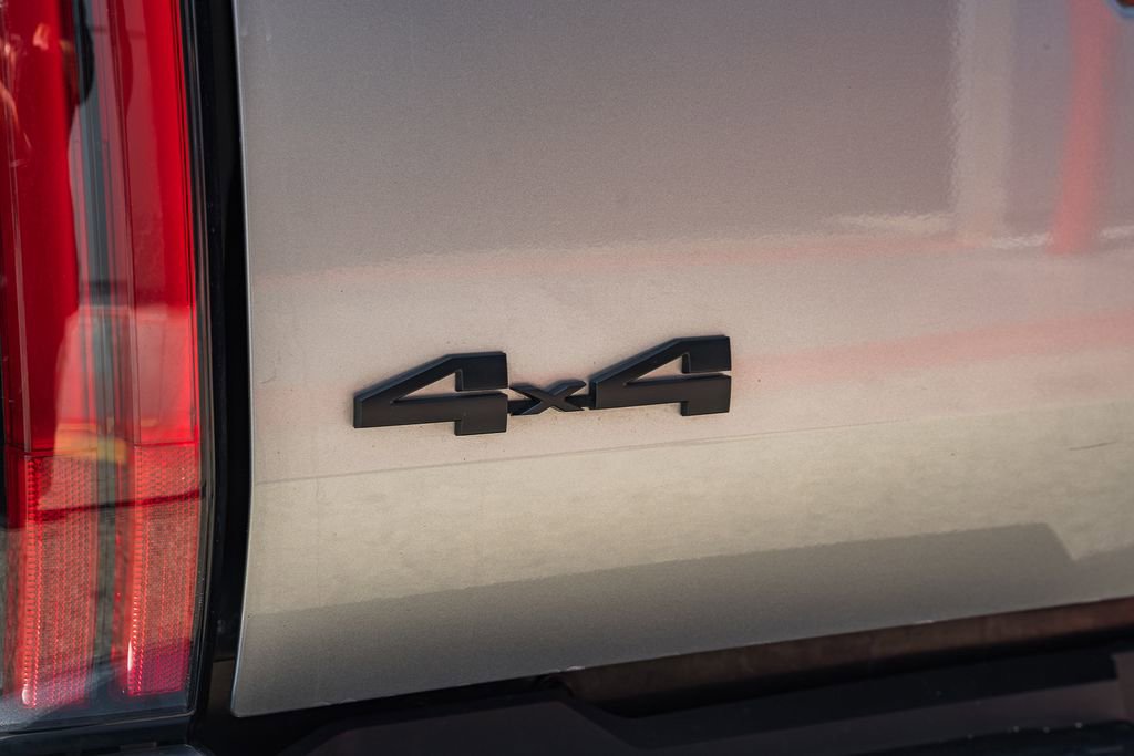 Used 2023 Toyota Tundra Platinum image 9