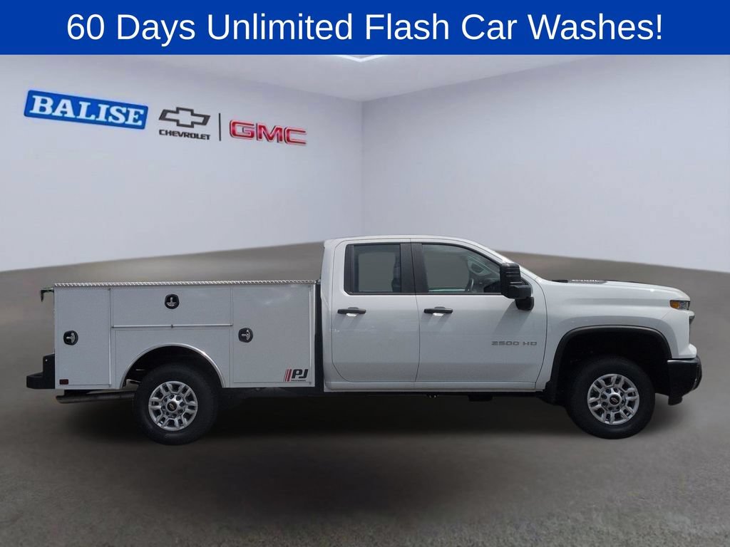 Used 2026 Chevrolet Silverado 2500 W/T w/ Snow Plow Prep/Camper Package AWD/4WD image 2