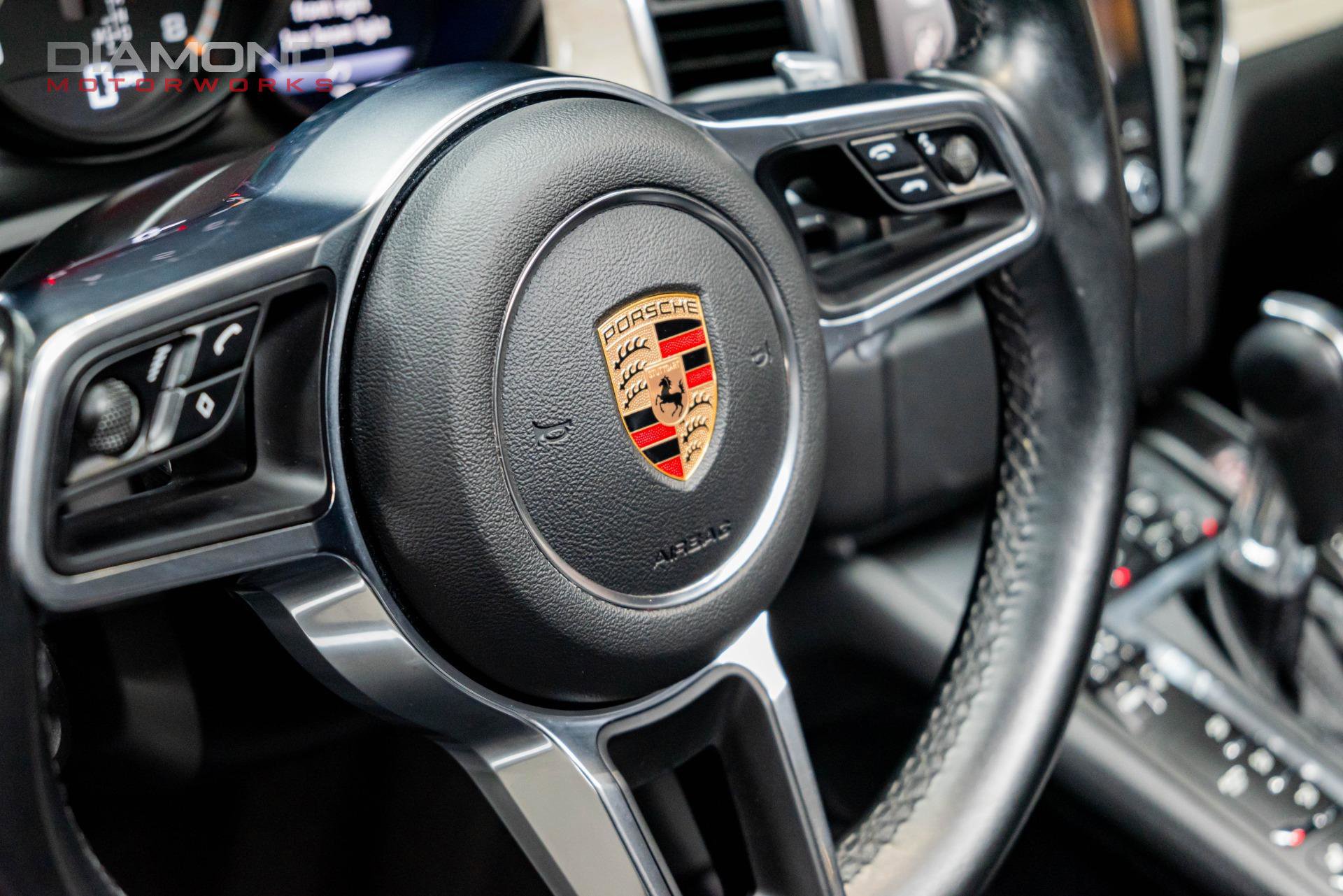 Used 2018 Porsche Macan Turbo image 63