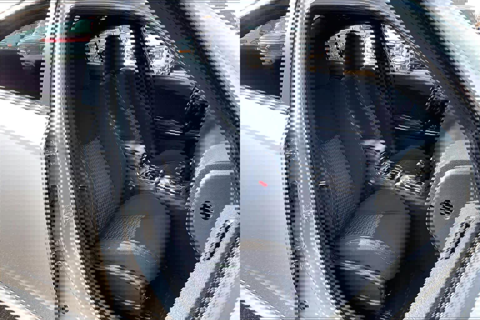 Used 2023 Dodge Charger GT image 8