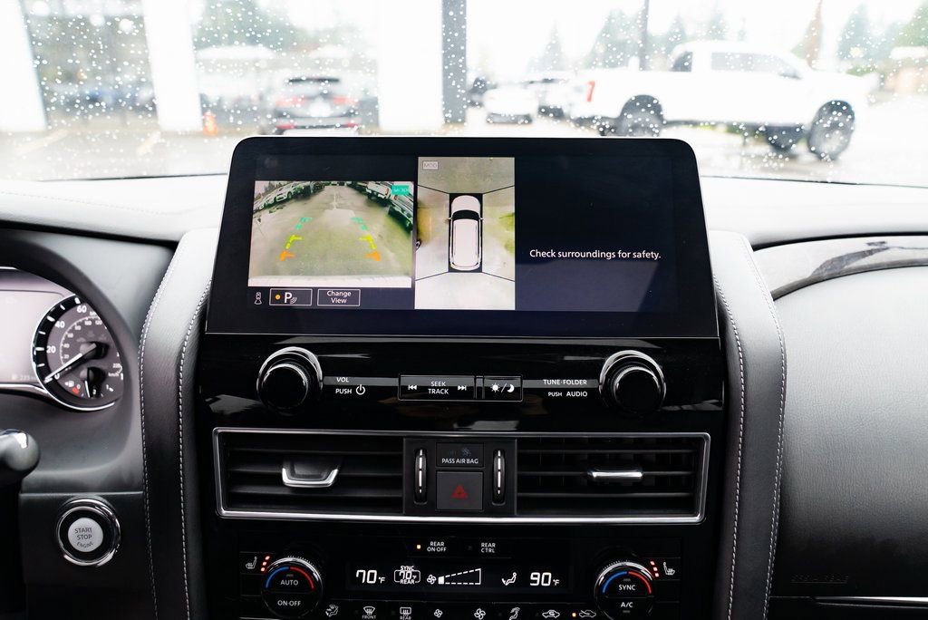 Used 2024 INFINITI QX80 Luxe image 15