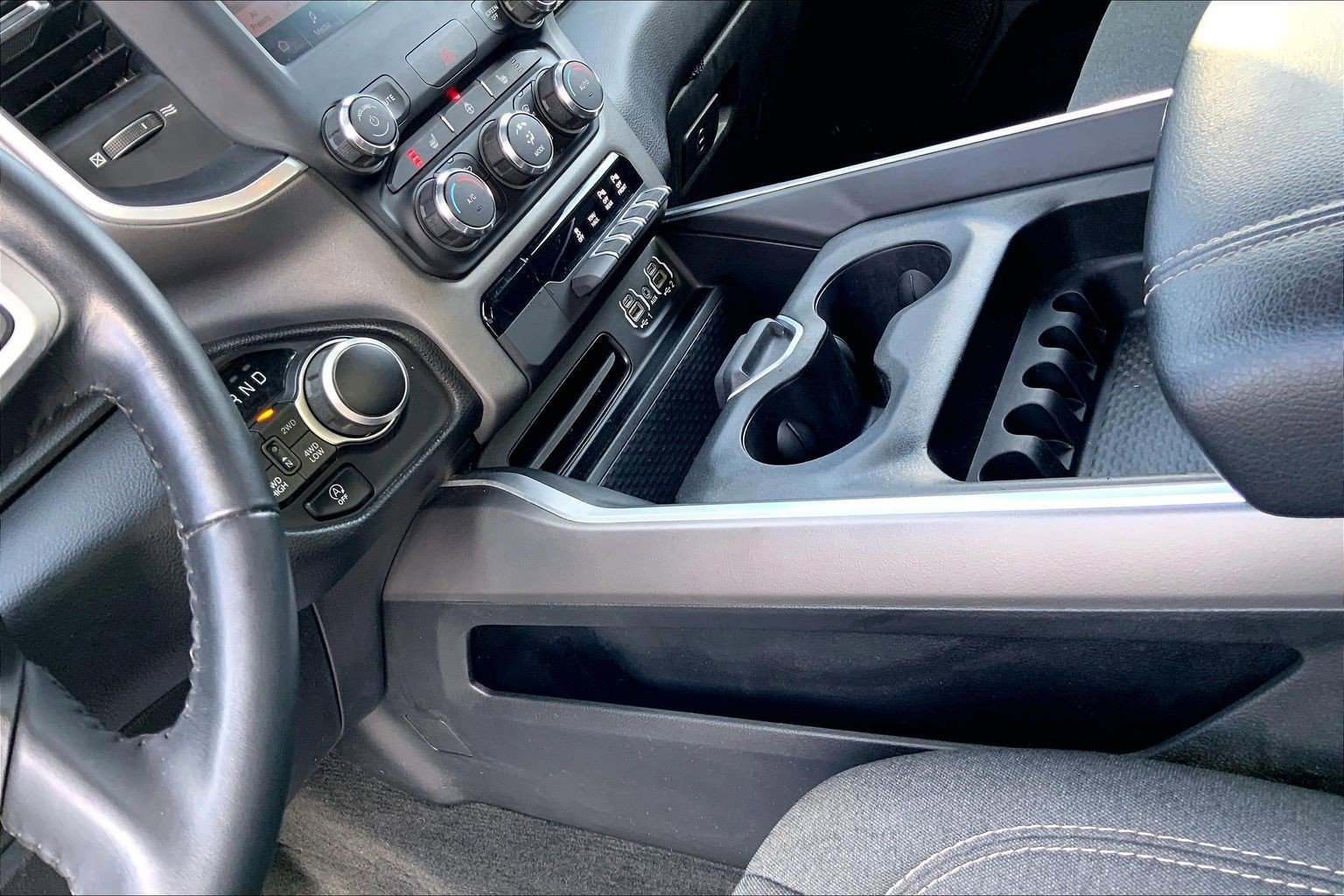 Used 2022 RAM 1500 Big Horn image 15