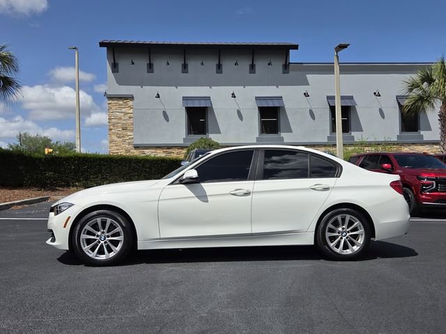 Used 2017 BMW 320i xDrive Sedan image 3