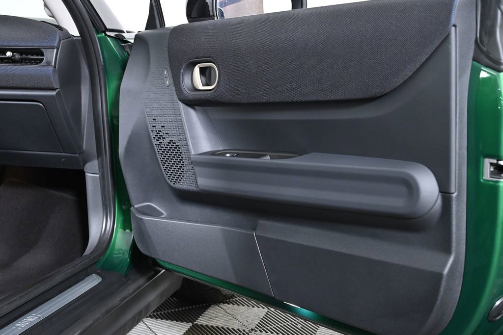 Certified 2025 MINI Cooper S image 30