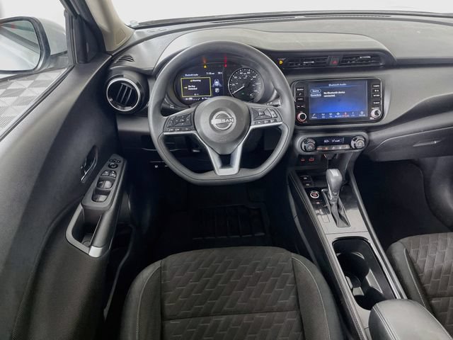 Used 2022 Nissan Kicks SV FWD image 21
