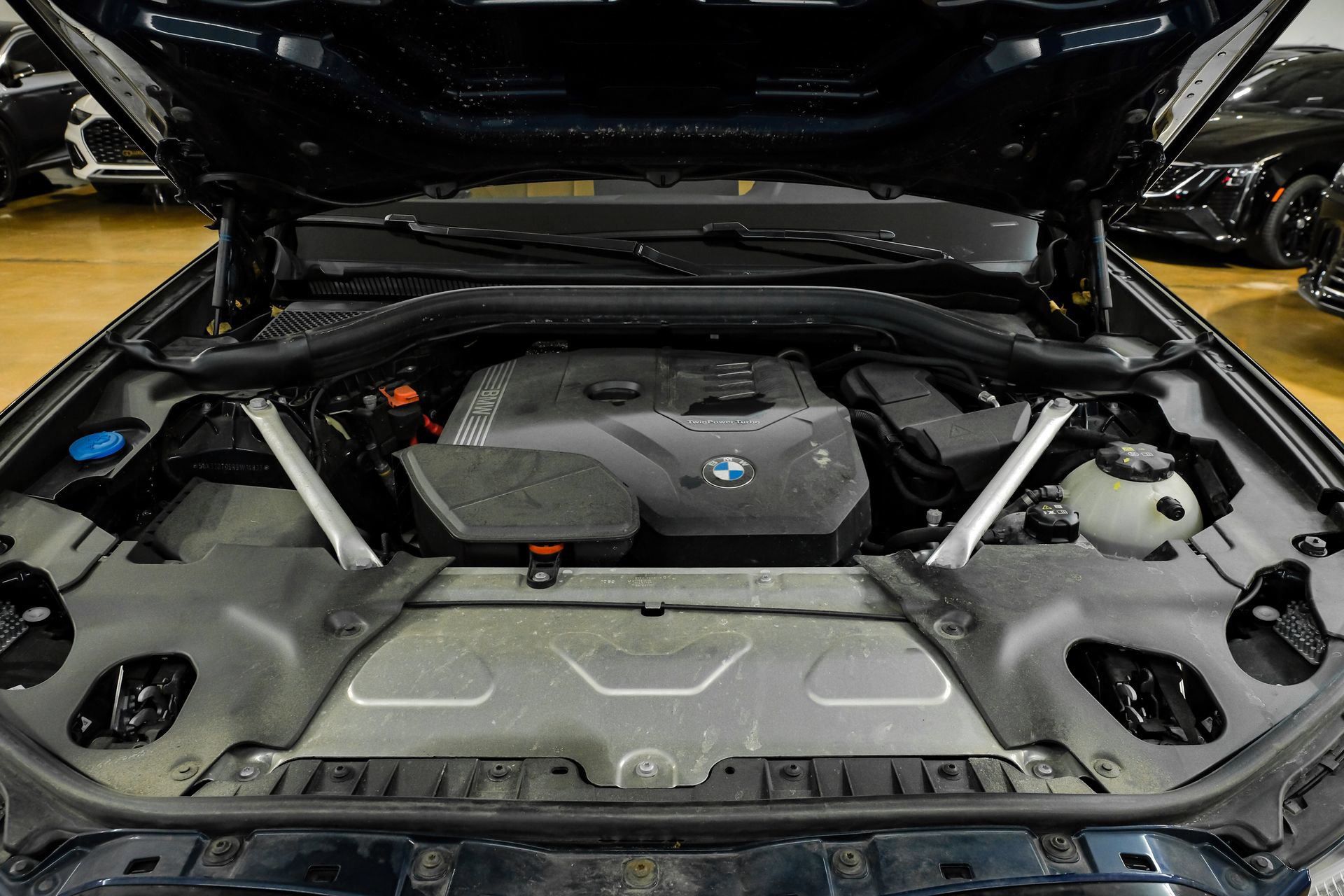 Used 2024 BMW X4 xDrive30i w/ M Sport Package AWD/4WD image 56