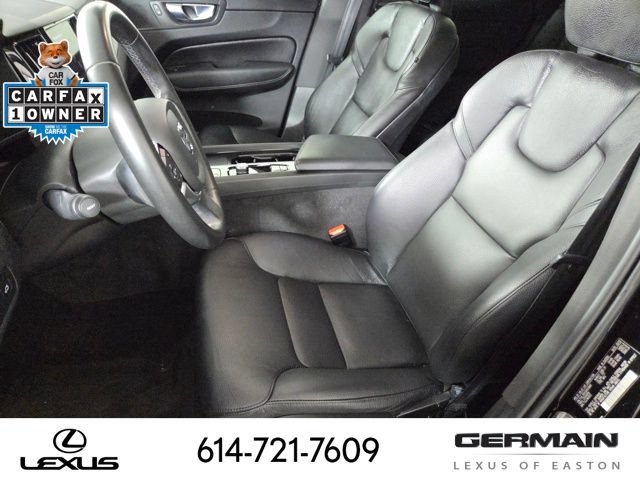 Used 2022 Volvo XC60 B5 Momentum AWD/4WD image 18