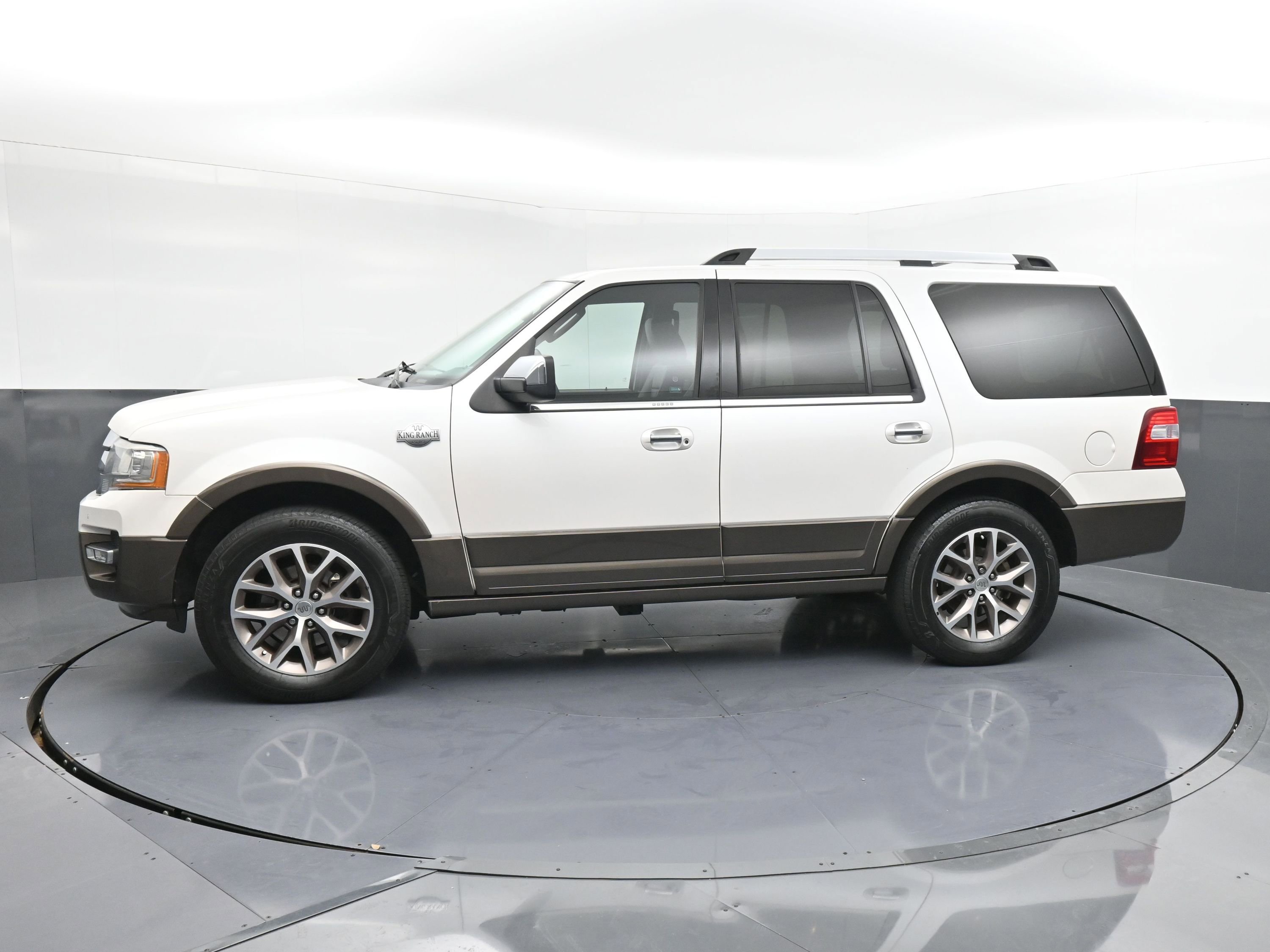 Used 2016 Ford Expedition King Ranch image 5