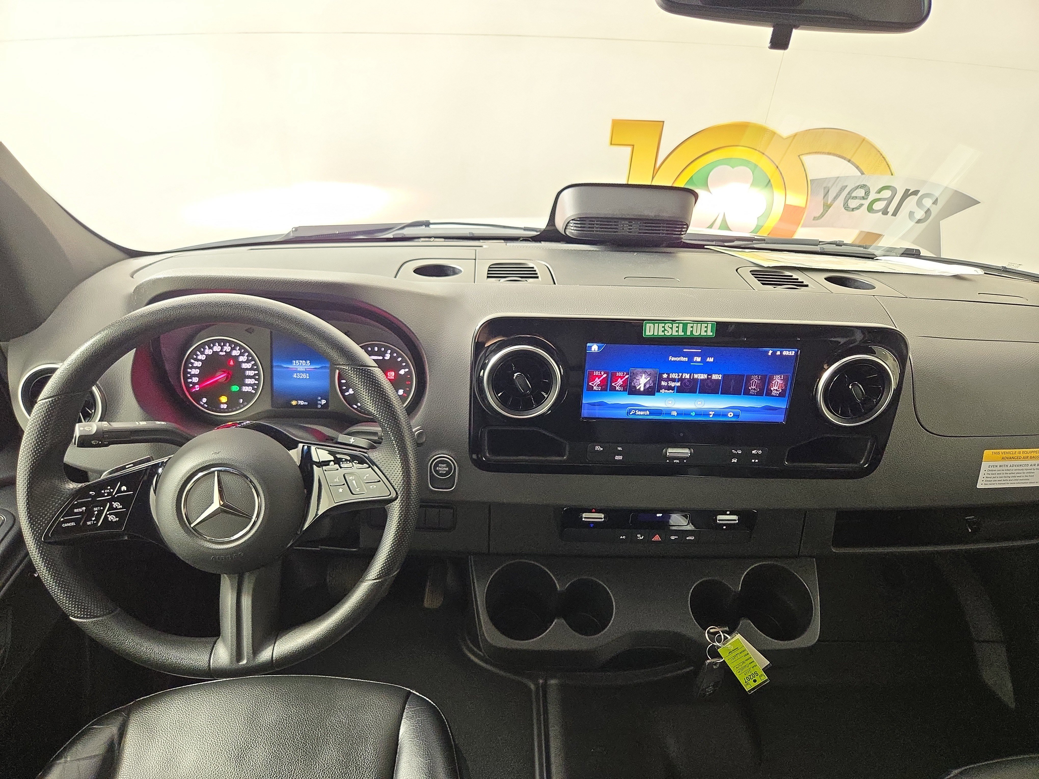 Used 2025 Mercedes-Benz Sprinter 2500 image 14