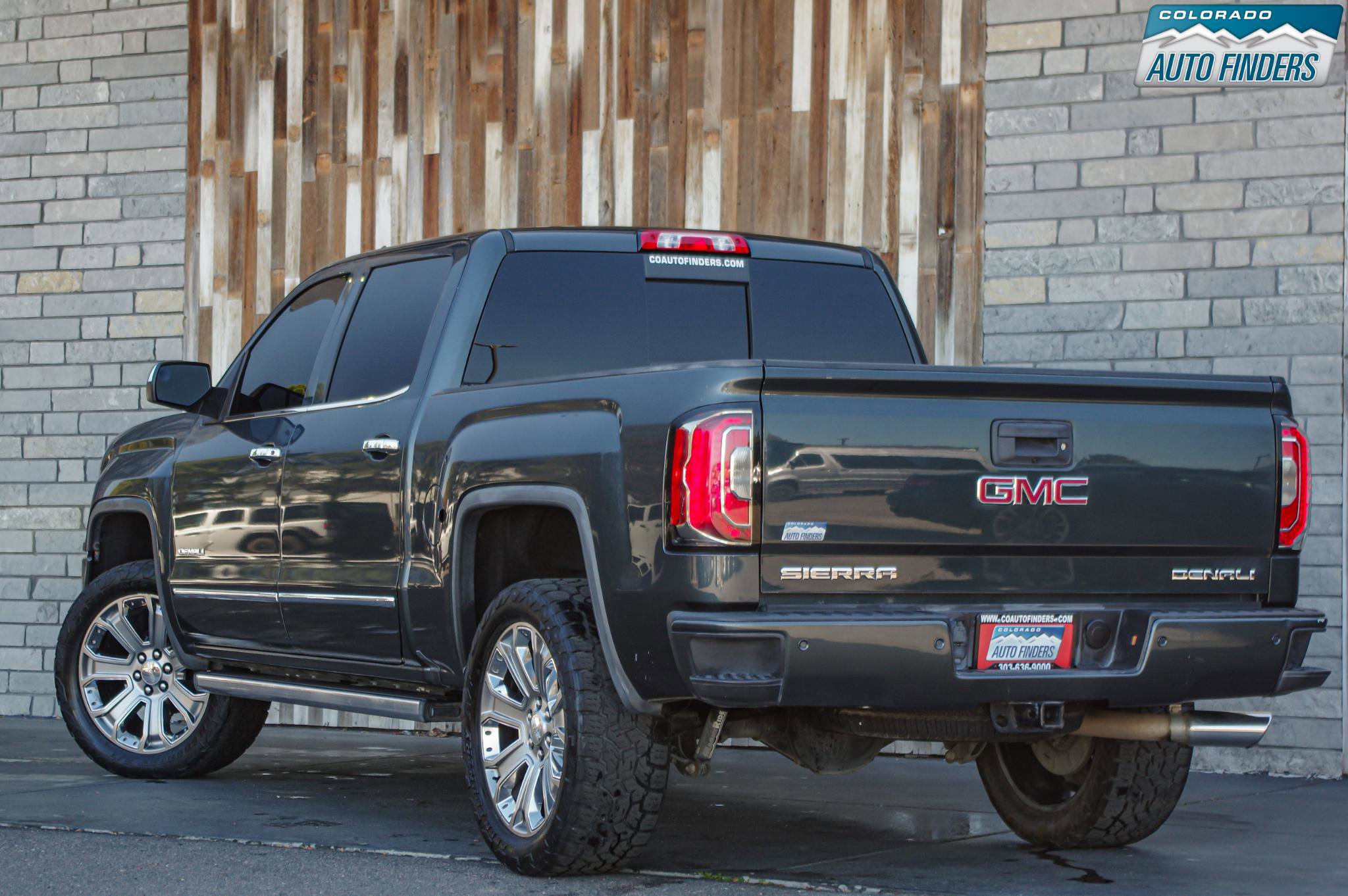 Used 2018 GMC Sierra 1500 Denali w/ Denali Ultimate Package AWD/4WD image 4