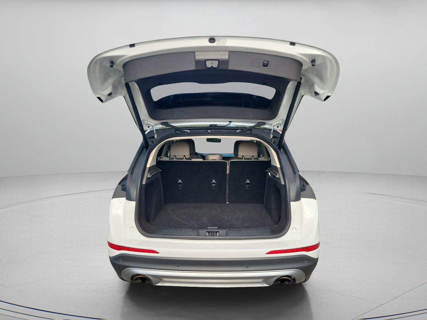 Used 2020 Lincoln Corsair Reserve w/ Elements Package image 6