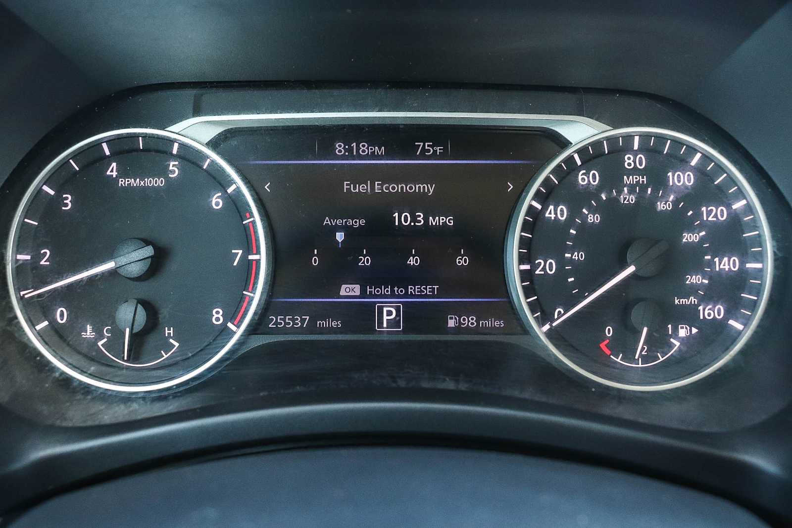 Used 2022 Nissan Sentra SR w/ SR Premium Package FWD image 23