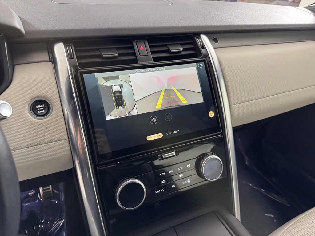 Used 2021 Land Rover Discovery S R-Dynamic image 24