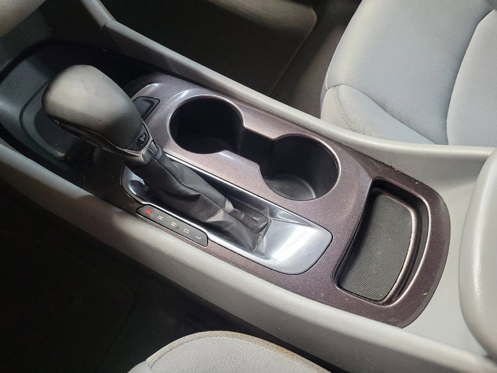 Used 2021 Chevrolet Malibu LS w/ LPO, Convenience Package 2 FWD image 26